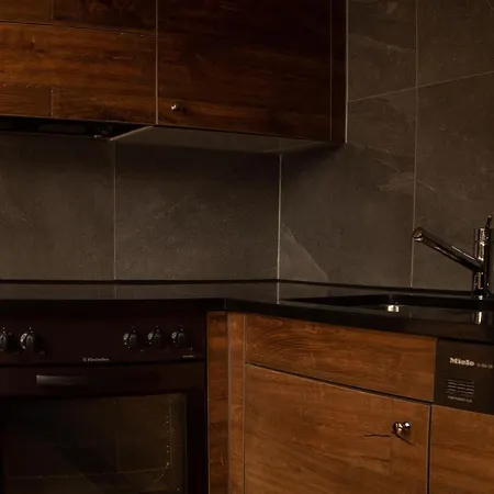 Moderne Altbauwohnung Im Zentrum Von Mit Wellness Apartament Berno