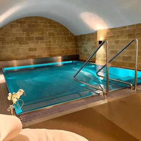 Moderne Altbauwohnung Im Zentrum Von Mit Wellness Lägenhet *