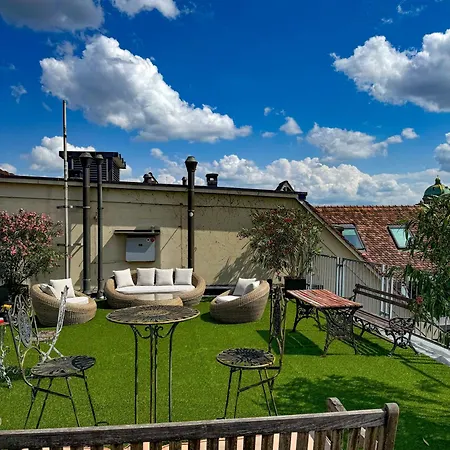 Appartement Moderne Altbauwohnung Im Zentrum Von Mit Wellness *