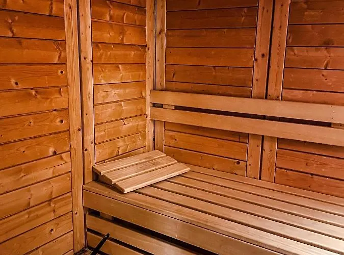 Moderne Altbauwohnung Im Zentrum Von Mit Wellness