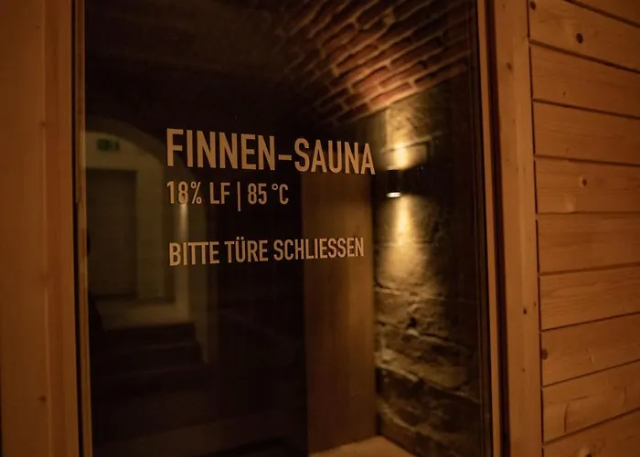 Moderne Altbauwohnung Im Zentrum Von Mit Wellness * برن