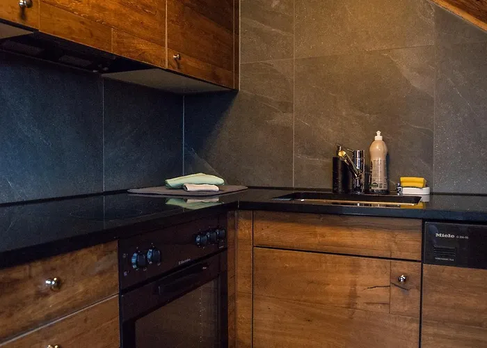 Moderne Altbauwohnung Im Zentrum Von Mit Wellness *